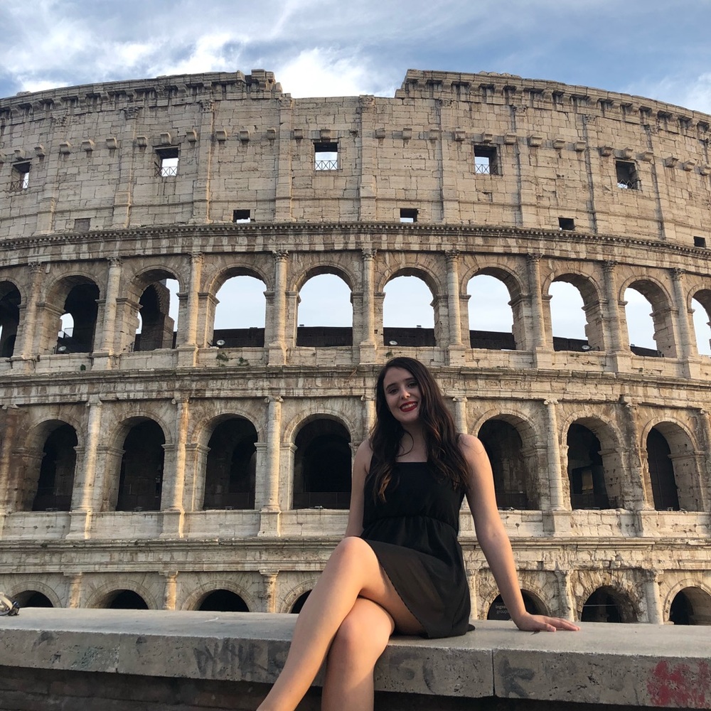 Meet your Posher, Amanda